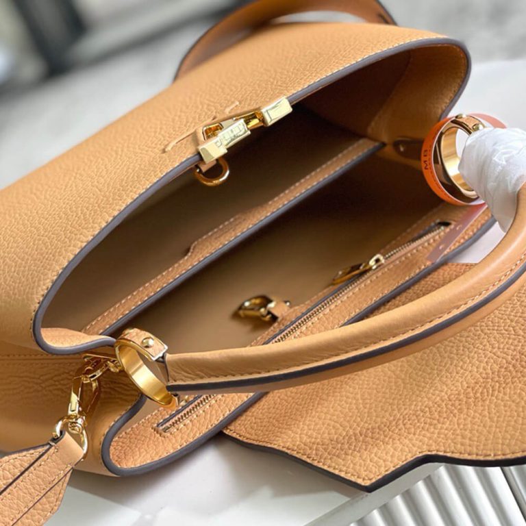 LV  Capucines MM