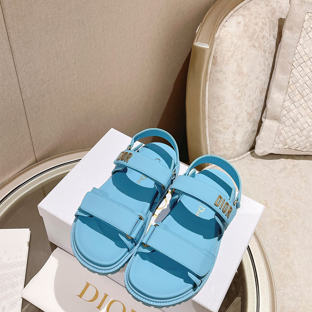 D*oract sandal